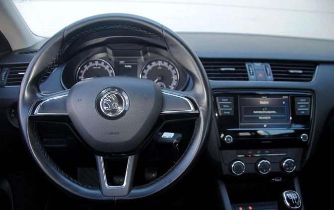 Skoda Octavia cena 41300 przebieg: 162000, rok produkcji 2018 z Pogorzela małe 46